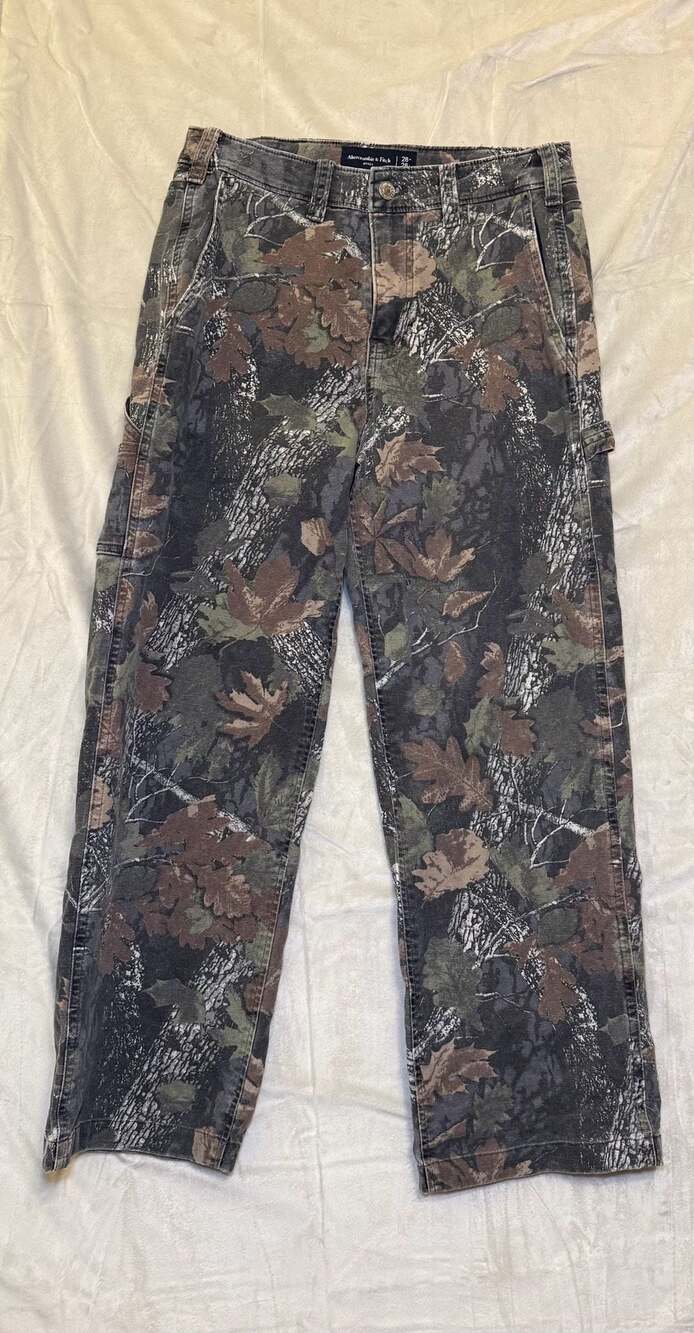 Abercrombie & Fitch Baggy Workwear Camo Carpenter Pants 28x28